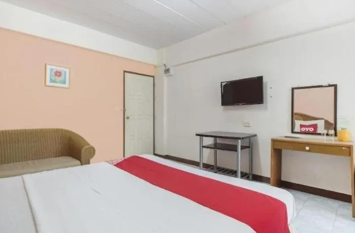 Oyo 519 B Min Airport Hotel